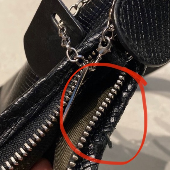 Longchamp 2 way cross body black leather bag. - Picture 15 of 15